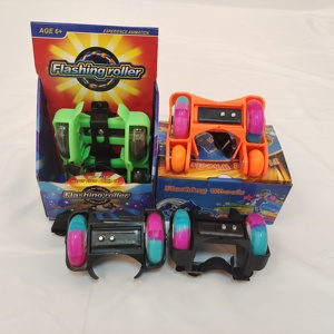 Patins à roulettes populaires pour enfants, réglables, à <span class=keywords><strong>deux</strong></span> <span class=keywords><strong>roues</strong></span>, <span class=keywords><strong>avec</strong></span> lumières LED clignotantes - Product Image 6