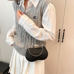 Bolso de Mano de Noche para Mujer con Cierre Elegante de Alta Calidad, Bolso Bandolera Cruzado de Lujo con Cadena Rectangular Personalizado - Product Image 3