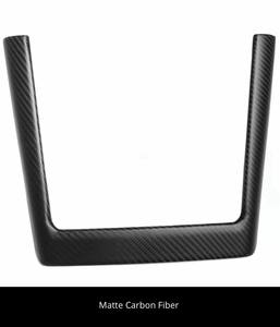 ฝาครอบแท่นชาร์จไร้สายคาร์บอนแห้งรุ่น 3 ไฮแลนด์ ราคาโรงงาน - Product Image 2