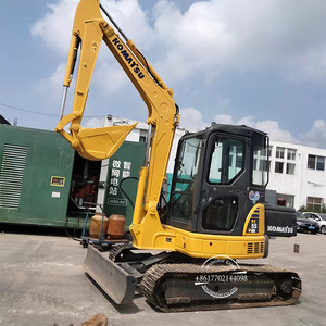 Excavadora de cadenas usada de 5.5 toneladas Komatsu PC55 Mini Excavadora PC55MR-2 con giro de cola cero, compacta y lista para trabajar - Product Image 1