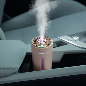 Produits pour la maison intelligente : Humidificateur d'air pour voiture, purificateur ioniseur alimenté par allume-cigare pour éliminer les odeurs - Product Image 3