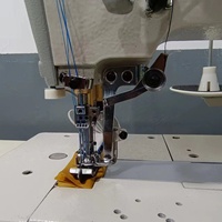 Machine à coudre industrielle à plat à quatre aiguilles et six fils MingTeng avec moteur PLC et roulement MT500-01CB pour la fabrication de chaussures