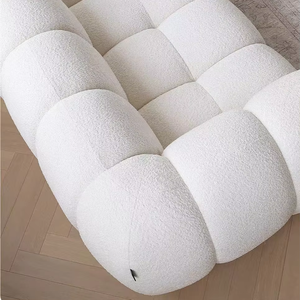 Cremefarbenes Lammkaschmir-Sofa für Wohn- und Schlafzimmer. Ein Marshmallow-ähnliches Stoffsofa. - Product Image 4