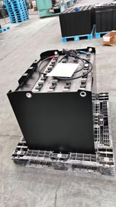 Batterie de chariot élévateur Jung Heinrich EFG-VAC30 5HPzS700/80V Eternal Power Accessories - Product Image 3