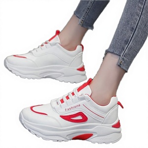 Mocassins d'hiver lumineux pour femmes, chaussures en maille respirante avec semelle extérieure en EVA, légères, tendance et simples pour le quotidien - Product Image 2