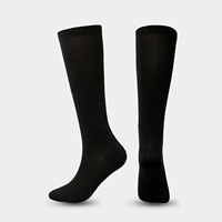 Chaussettes de compression sportives tricotées pour le running et le cyclisme en extérieur, couleur unie, best-seller pour Wish, du fabricant