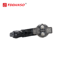 295050 2130 pièces de système de carburant diesel de nouvelle qualité injecteur de carburant 295050-2130 295050-2131 pelle d'injecteur Diesel