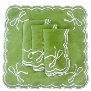 Serviettes en lin à motifs personnalisés avec double bordure brodée, en tissu de lin, pour mariage, Noël, Saint-Valentin, cadeau économique - Product Image 1