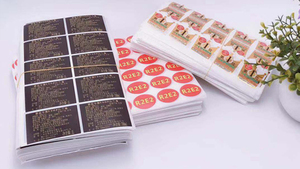 Etiquetas Redondas Autoadhesivas Personalizadas R2E2 Rojas, Impresión Duradera para Uso en el Hogar y la Oficina - Product Image 5