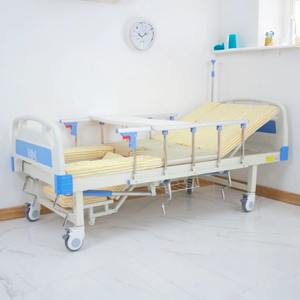 Lit médicalisé manuel Lohas ZF 02P multifonctionnel à zone centrale pivotante pour les soins aux personnes âgées et la réadaptation - Product Image 2