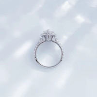 Bague en platine Pt950 avec diamant de laboratoire taille goutte d'eau, coupe brillante, style luxueux, 3 griffes, pierres latérales certifiées IGI