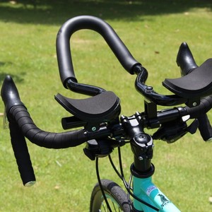 Guidon intégré en alliage d'aluminium pour <span class=keywords><strong>vélo</strong></span> de montagne et <span class=keywords><strong>triathlon</strong></span> avec <span class=keywords><strong>poignée</strong></span> - Product Image 2