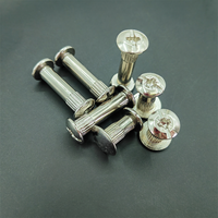 Vis de connexion pour meubles en zinc plaqué standard fabriquées en Chine M4 M8