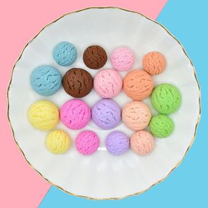 Cabochon en résine en forme de <span class=keywords><strong>boule</strong></span> de crème glacée 3D semi-ronde pour la décoration <span class=keywords><strong>artisanale</strong></span> - Product Image 5