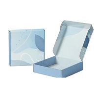 Boîte d'expédition pliante haut de gamme en carton ondulé avec impression en relief pour l'emballage de chaussettes et de vêtements de marque