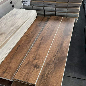 Plancher en vinyle SPC texturé bois moderne, étanche, à clipser, facile à installer, dalles de sol en PVC SPC pour usage intérieur - Product Image 6