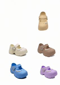 Sabots plateforme avec perles, style Mary Jane, chaussures d'été pour femmes et filles, taille 18, semelle extérieure en EVA souple et légère, tige en plastique - Product Image 1