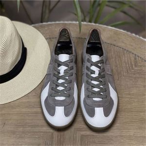 Chaussures d'entraînement allemandes personnalisées pour hommes, fabriquées à la main, style rétro, bout pointu/carré, lacets, baskets antidérapantes, légères et respirantes - Product Image 3