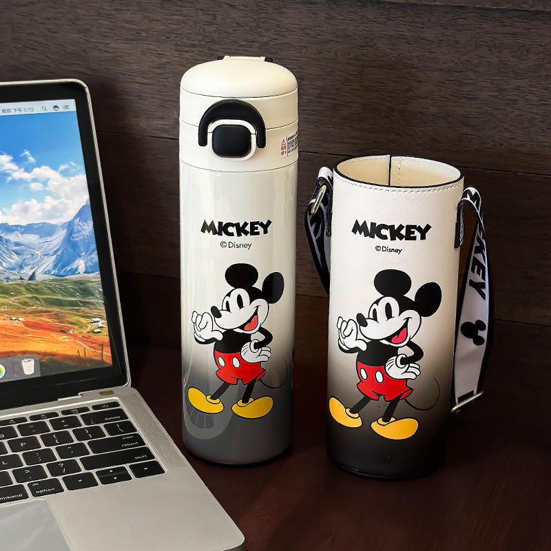 มิกกี้-เป่ยเป่ย