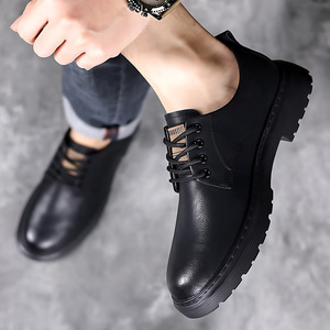 Bottes Martin pour hommes, bout rond, dessus en cuir, semelle extérieure en caoutchouc antidérapante, chaussures de travail décontractées à lacets pour l'automne - Product Image 4