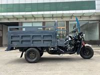 Tricycle cargo à essence fiable de 200 cm³ à carrosserie ouverte, capacité de charge de 1000 kg et vitesse de 50-70 km/h pour la logistique et la livraison
