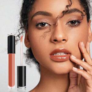 Venta caliente rosa brillante lápiz labial líquido hidratante Etiqueta Privada fruta vegana brillo brillante claro transparente brillo de labios - Product Image 1