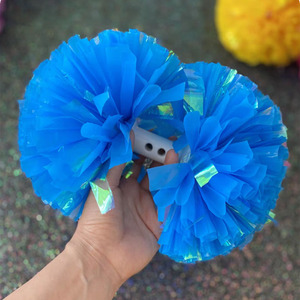 Pompons de cheerleading en <span class=keywords><strong>plastique</strong></span> et holographiques personnalisés en gros, pompons orange à streamers mélangés pour les équipes scolaires et de danse - Product Image 5