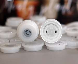 מפעל לספק ישיר קל פתוח קצה חד כיוונית שסתום פליטה מזון & פולי קפה אלומיניום אוורור שסתום פלסטיק ללא פילטר - Product Image 1