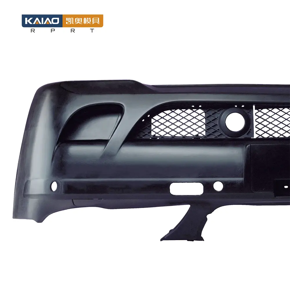 फ्रंट और रियर बम्पर ऑटोमोबाइल प्रोटोटाइप के लिए KAIAO बड़े आकार के रैपिड प्रोटोटाइप कार पार्ट्स रिएक्शन इंजेक्शन मोल्डिंग