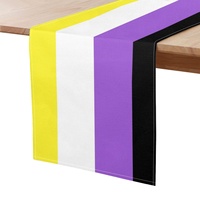 Chemin de table personnalisé non binnaire série arc-en-ciel gay, ornement de table en polyester pour les rassemblements festifs et les fêtes à thème à domicile