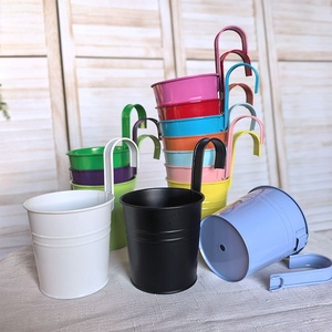 Maceta Colgante de Hierro Forjado, Colorida, Removible, Transpirable, Diseño Nórdico, para Balcón, Hogar, Verde - Product Image 3