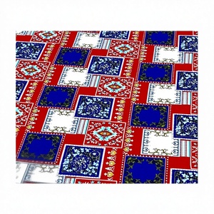Alfombra Moderna de Poliéster Fino, Antideslizante, con Diseño Abstracto en Relieve, de Espuma Antialérgica, Cómoda y de Calidad Premium - Product Image 1