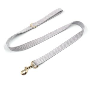 Correa de collar para perro con hebilla de metal duradera, collar para perro de pana suave, hardware de metal dorado, logotipo personalizado, venta al por mayor, compra a granel, OEM - Product Image 4