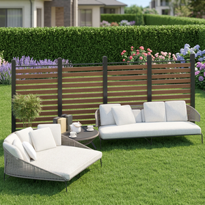 Panneau de clôture de jardin en métal, clôture décorative de jardin personnalisée en usine, clôture de jardin durable en <span class=keywords><strong>bois</strong></span> brun à lattes horizontales pour l'intimité en extérieur - Product Image 1