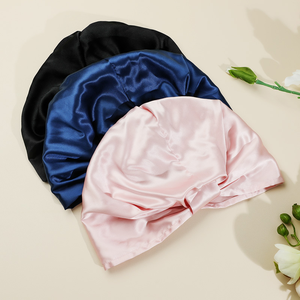 <span class=keywords><strong>Bonnet</strong></span> <span class=keywords><strong>en</strong></span> <span class=keywords><strong>soie</strong></span> personnalisé avec logo pour femmes, ajustable, double couche, pour dormir, prévient les frisottis, pour cheveux bouclés naturels - Product Image 2