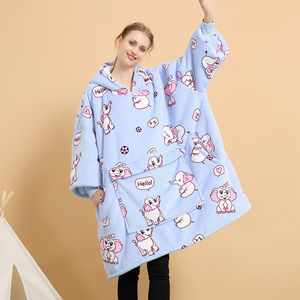 Sweat-shirt Sherpa surdimensionné à capuche pour femme, design poche géante, personnalisé d'usine, couverture portable - Product Image 1