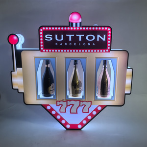 Soporte de Vino LED Acrílico <span class=keywords><strong>Iridiscente</strong></span> Personalizado para 3 Botellas, Glorificador de Botellas, Decoración para Bares y Discotecas - Product Image 1