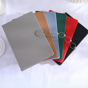 Cuaderno A5 éxito de ventas al por mayor, cuaderno creativo A5, superficie de tela de piel sintética con estampado de logotipo y hebilla magnética - Product Image 2