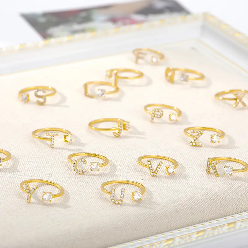 Cincin wanita dapat disesuaikan, perhiasan cincin wanita terbuka emas mode murah zirkon huruf awal 26 hadiah ulang tahun pernikahan kreatif romantis