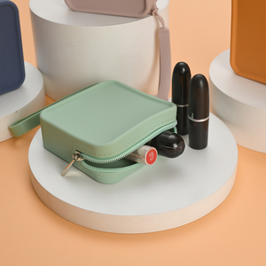 Lady Fashion New Design Portable Silicone Coin <b>Purse</b> Zipper Bag Mini Makeup Bag with Earphones Mobile <b>Phone</b> Storage Feature - Product Image 1
