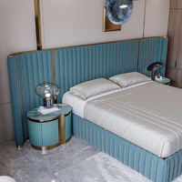 Kopfteile für Kingsize-Betten Luxuriöses Italienisches Luxusbettgestell Modernes Kingsize-Polsterbett Luxuriöses Kingsize-Bett