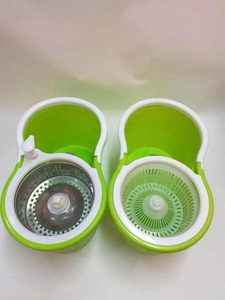 Juego de Cubo de Fregado Giratorio 360° de Alta Resistencia con Mango de Acero Inoxidable, Uso en Seco y Húmedo, 2 Cabezales de Fregado - Product Image 5