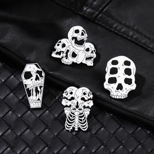 Hip Hop Punk Schwarz Weiß Pompous Emaille Pins Mehrere Skelett Clown Broschen Rucksack Revers Hüfte Schmuck Geschenke Souvenir - Product Image 3