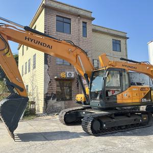Maquinaria Pesada de Segunda Mano en Buen Estado, Excavadoras de Orugas Hyundai 220LC-9S, Excavadora Usada en Venta - Product Image 1