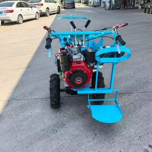 Mietitrebbiatrice per mais a spinta manuale, mini mietitrebbiatrice diesel per mais, attrezzatura per la raccolta del mais, mietitrebbiatrice per pannocchie di mais - Product Image 4