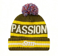 Bonnet en tricot jacquard à rayures style streetwear avec pompon et logo personnalisé brodé