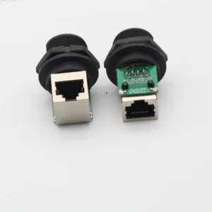 IP66 8P8C RJ45 IP67กันน้ำ90องศาติดตั้งได้แผงด้านหน้า RJ45ช่องเสียบ Cat6A พร้อมสายเคเบิลกันน้ำ