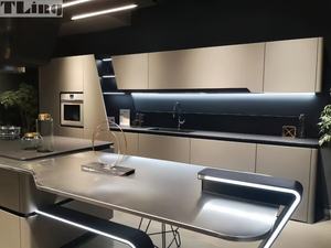 Armadietto da cucina curvo in stile Miami in stile americano Design elegante con isola illuminata <span class=keywords><strong>MDF</strong></span> pannello della porta della superficie laccata - Product Image 4