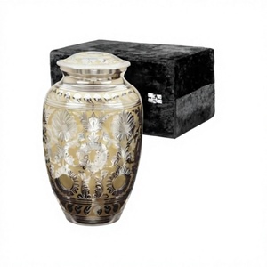 Urnes funéraires pour adultes Lu de qualité supérieure, gravées, style américain, en argent, or et laiton, avec boîte en velours, écologiques, durables et personnalisables - Product Image 1
