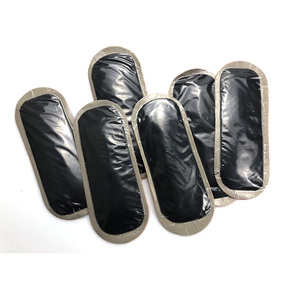 860-960MHz tài sản thẻ và nhãn <span class=keywords><strong>UHF</strong></span> <span class=keywords><strong>RFID</strong></span> lốp dán bên ngoài <span class=keywords><strong>Tag</strong></span> cho lốp Quản Lý Chuỗi cung ứng - Product Image 1